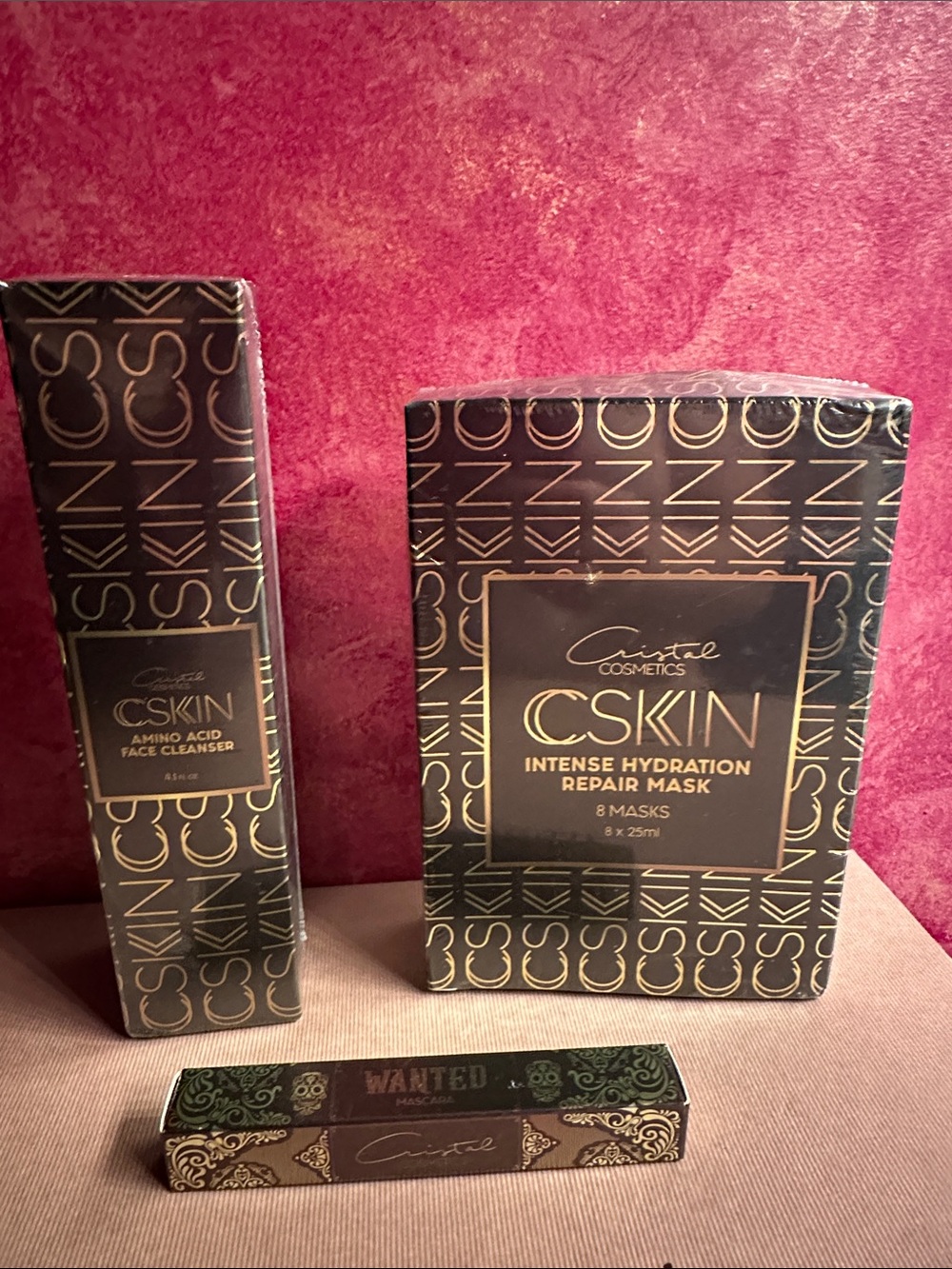 Crystal cosmetics CSKIN GIFT COSMETICS SET of 3, includes Most wanted mascara.